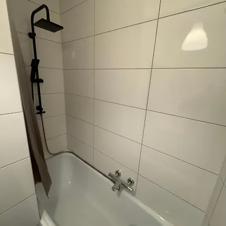 Lejlighed Modernes 2 Min Zum Hbf Muelheim *